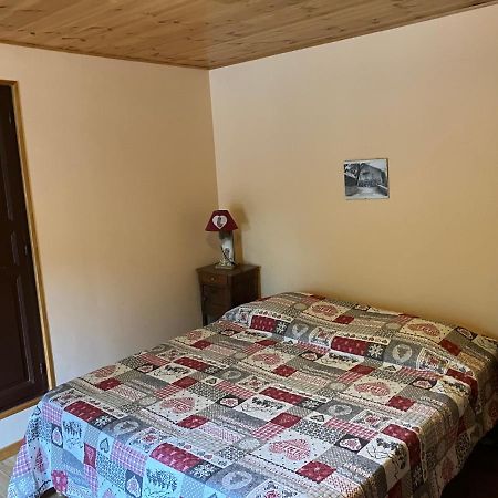 Gite Le Pelens Saint-Martin-d'Entraunes Ngoại thất bức ảnh